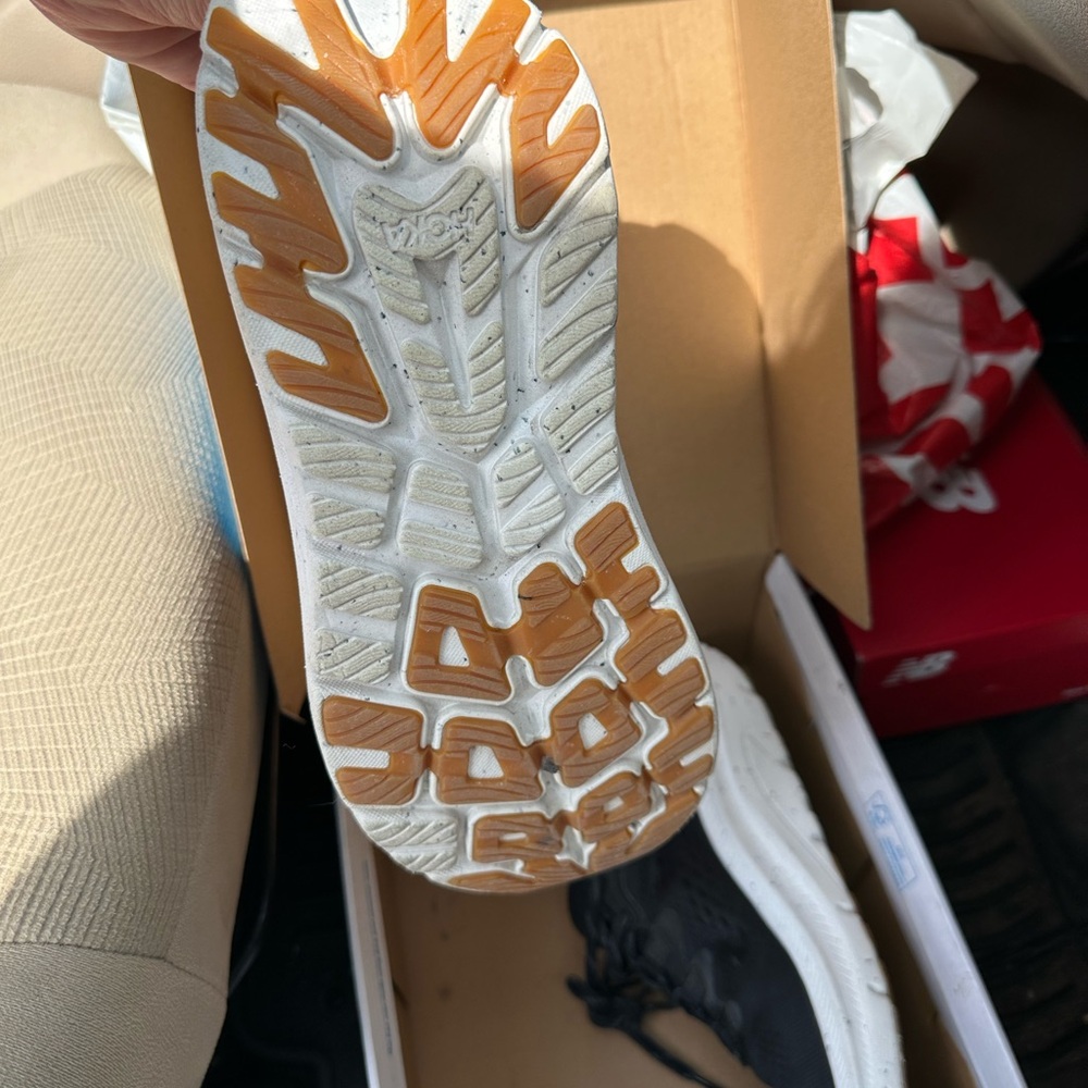 Hoka Kawana Women’s Running Shoes - Black/White - Picture 3 of 4